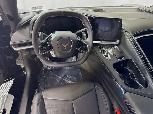 Used 2023 Chevrolet Corvette Stingray Coupe w/ 1LT RWD image 22