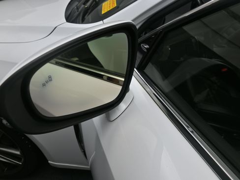 Used 2016 Lexus IS 200t RWD image 15
