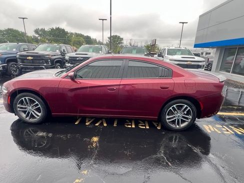 Used 2018 Dodge Charger GT AWD/4WD image 3