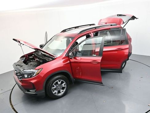 Used 2023 Honda Passport TrailSport image 54