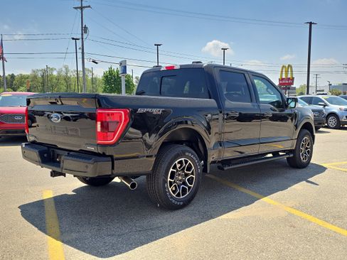 Certified 2022 Ford F150 XLT w/ Equipment Group 302A High image 4