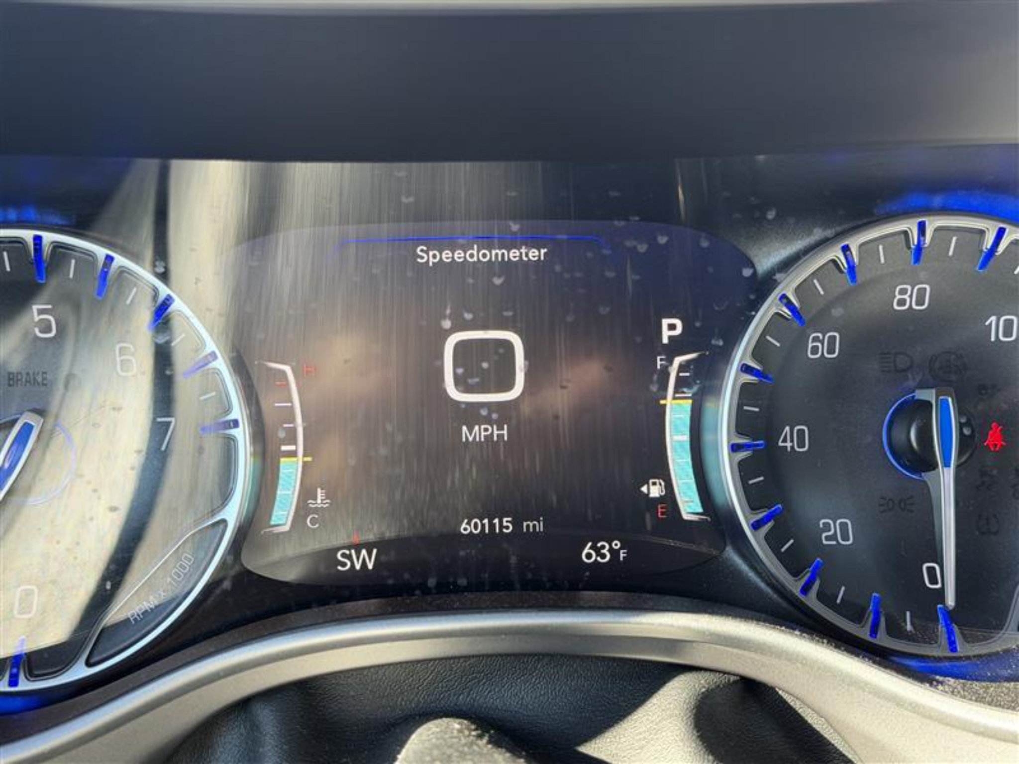 Certified 2025 Chrysler Pacifica Select FWD image 11
