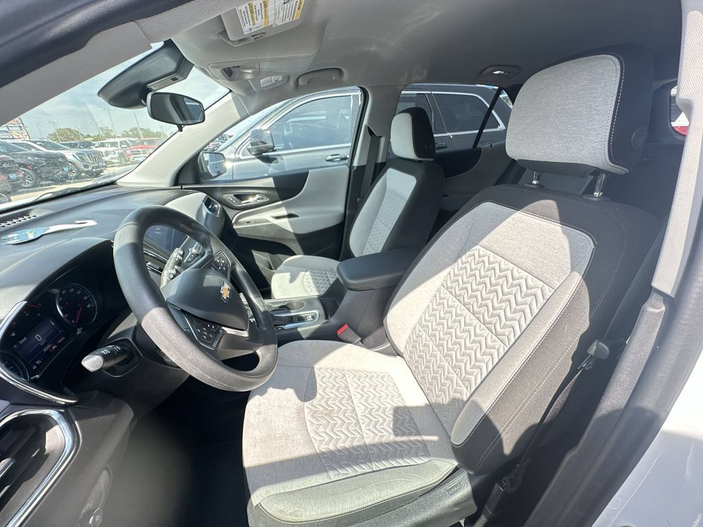 Certified 2024 Chevrolet Equinox LS w/ LS Convenience Package AWD/4WD image 18
