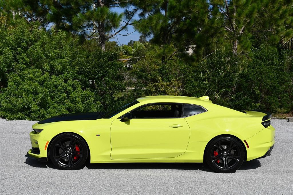 Used 2021 Chevrolet Camaro SS RWD image 28