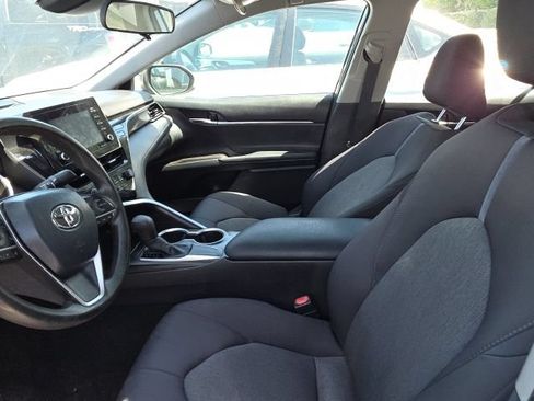 Used 2021 Toyota Camry LE FWD image 12