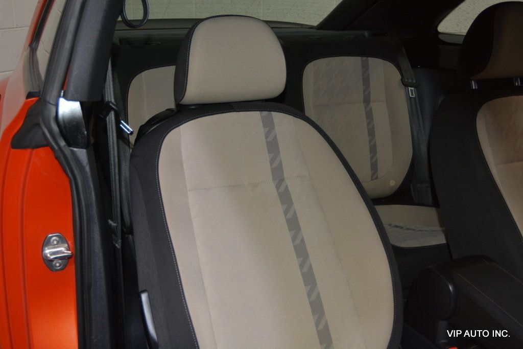 Used 2018 Volkswagen Beetle 2.0T Coast FWD image 14