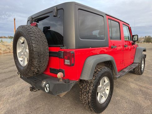 Used 2015 Jeep Wrangler Unlimited Sport w/ Quick Order Package 24S image 2