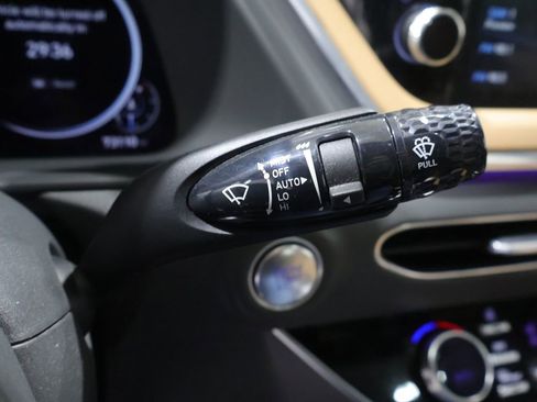 Used 2020 Hyundai Sonata Limited FWD image 37
