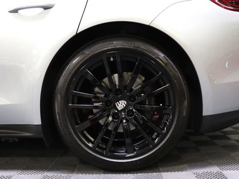 Used 2019 Porsche Panamera 4 image 80