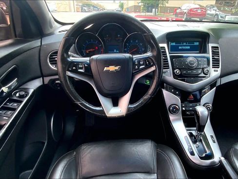 Used 2012 Chevrolet Cruze LTZ image 5