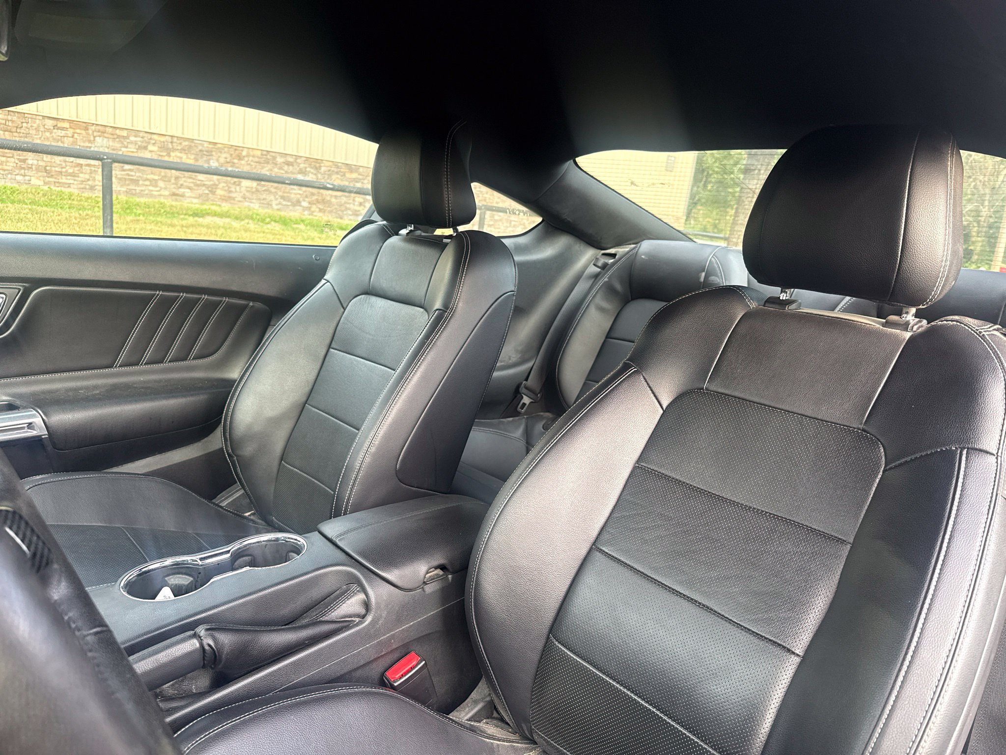 Used 2015 Ford Mustang GT Premium w/ Equipment Group 401A RWD image 12