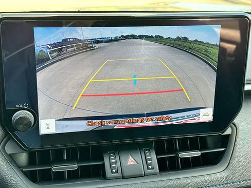 Used 2023 Toyota RAV4 XSE image 17