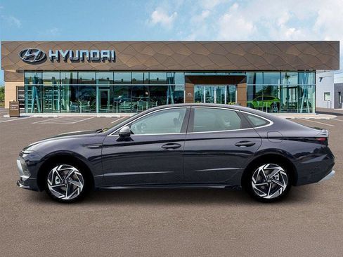 New 2026 Hyundai Sonata SEL FWD image 3
