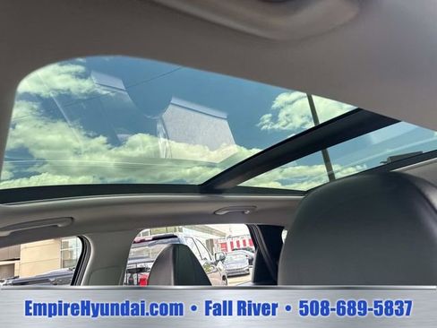 Used 2024 Hyundai Tucson Limited AWD/4WD image 23