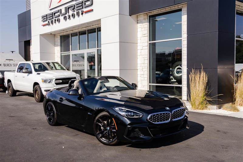 Used 2020 BMW Z4 sDrive30i w/ M Sport Package RWD image 1