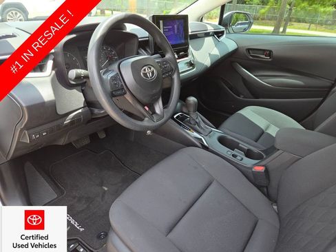 Certified 2025 Toyota Corolla LE FWD image 25