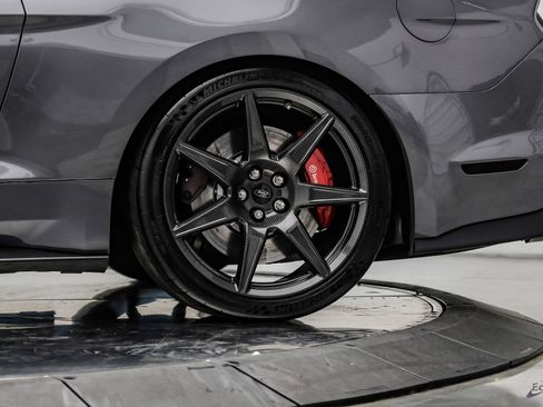 Used 2021 Ford Mustang Shelby GT500 w/ Carbon Fiber Track Pack RWD image 99