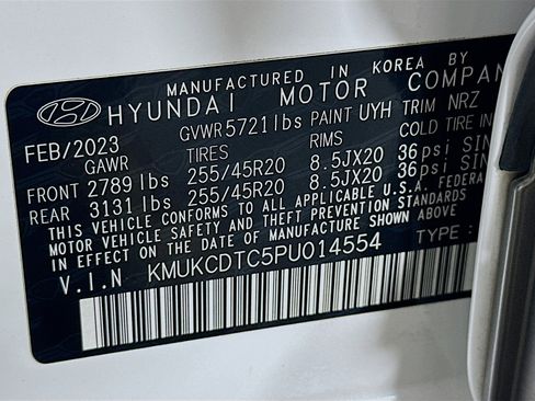 Used 2023 Genesis GV60 Advanced AWD/4WD image 12