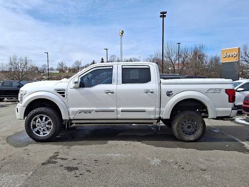 Used 2019 Ford F150 Lariat w/ Equipment Group 502A Luxury image 3