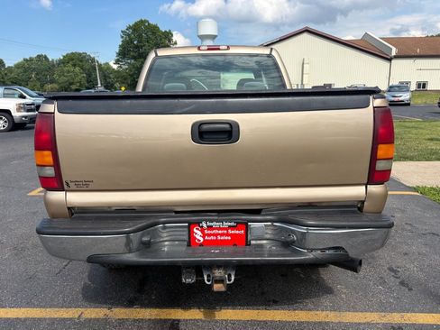 Used 2001 Chevrolet Silverado 2500 LS w/ Off-Road Skid Plate Pkg AWD/4WD image 7