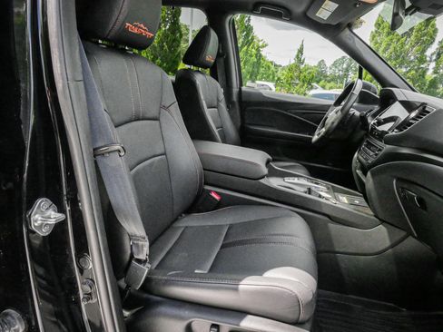 Used 2024 Honda Passport TrailSport image 33