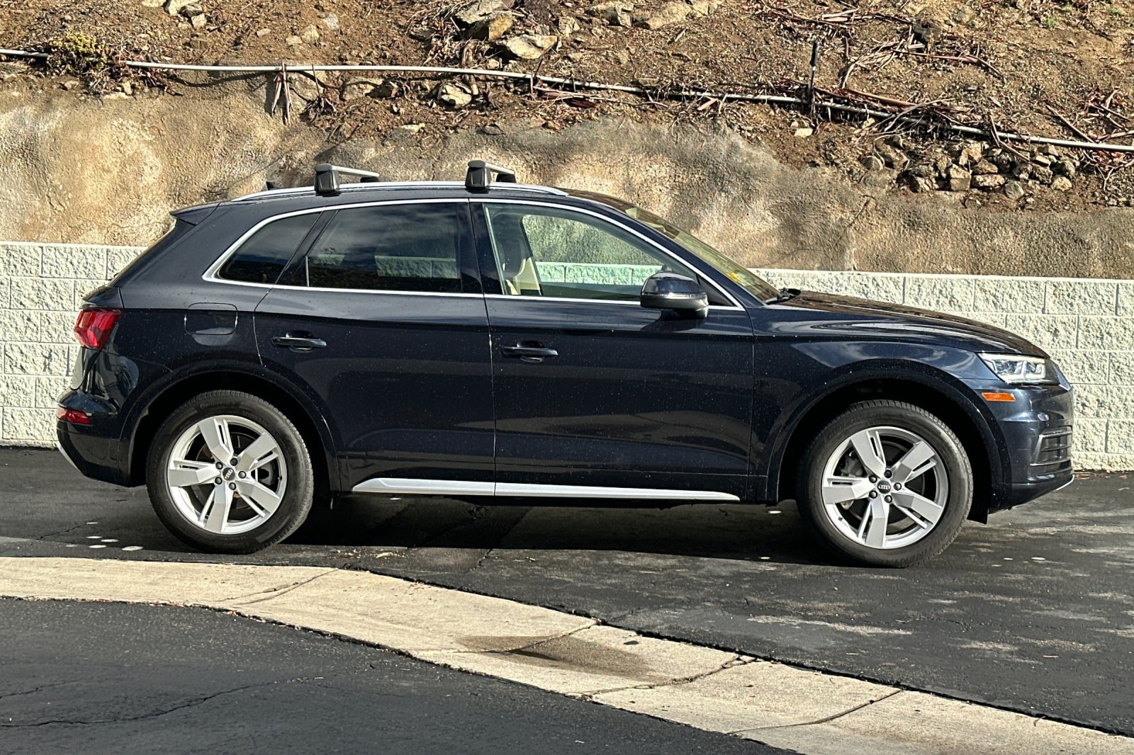 Used 2019 Audi Q5 2.0T Premium Plus AWD/4WD image 3