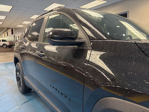New 2026 Chevrolet Equinox LT w/ Midnight Edition AWD/4WD image 4