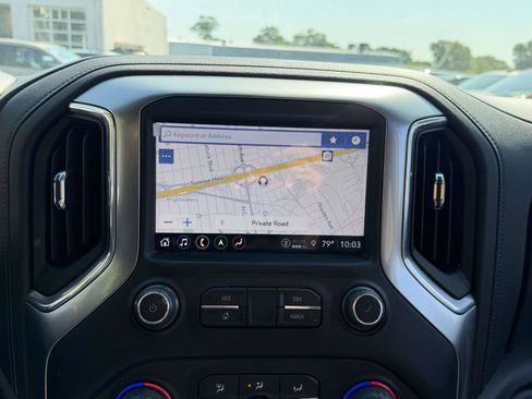 Certified 2022 Chevrolet Silverado 1500 LTZ w/ LTZ Convenience Package II AWD/4WD image 25