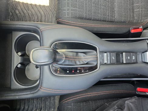 Certified 2024 Honda HR-V Sport image 20