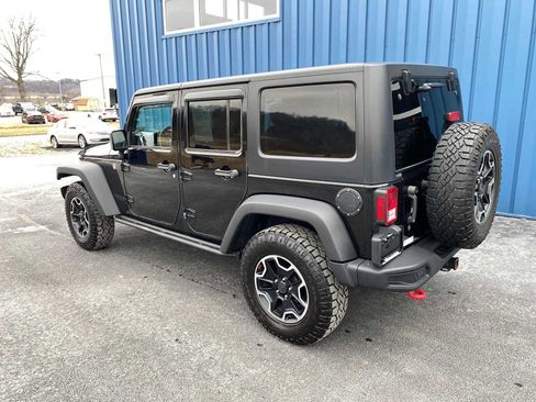 Used 2016 Jeep Wrangler Unlimited Rubicon image 3