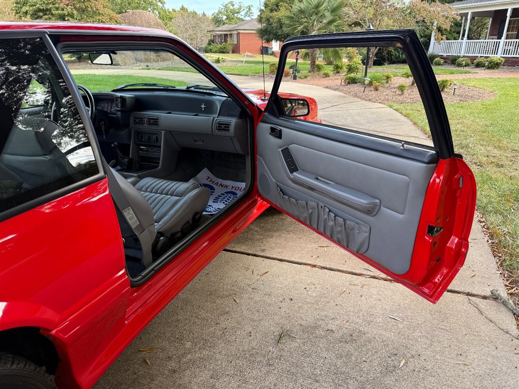 Used 1993 Ford Mustang Cobra RWD image 62