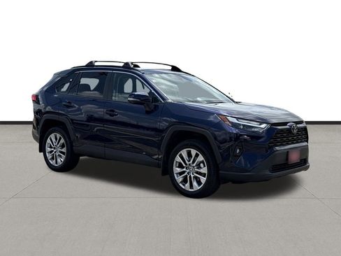 Used 2024 Toyota RAV4 XLE Premium FWD image 3