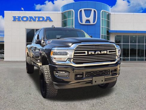 Used 2024 RAM 2500 Laramie w/ Safety Group AWD/4WD image 18