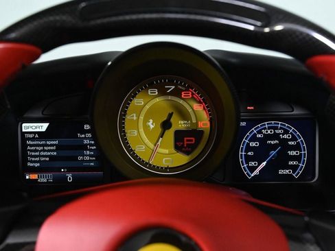 Certified 2022 Ferrari F8 Tributo RWD image 15