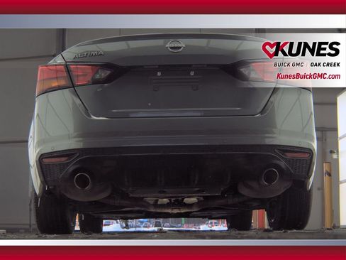 Used 2024 Nissan Altima 2.5 SR image 7