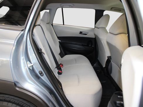 Used 2022 Toyota Corolla Cross LE w/ Black Badges Package (TMS) FWD image 37