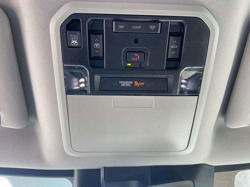 Used 2023 Toyota Tundra Limited AWD/4WD image 24