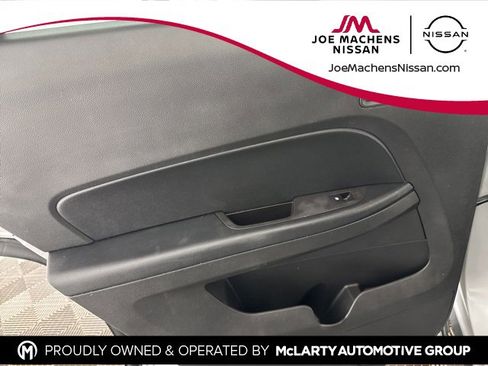 Used 2017 GMC Terrain SLE image 19