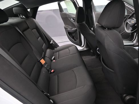 Used 2023 Chevrolet Malibu LT image 23