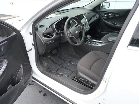 Used 2023 Chevrolet Malibu LT w/ Driver Confidence Package FWD image 13