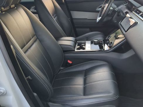 Used 2019 Land Rover Range Rover Velar S image 22