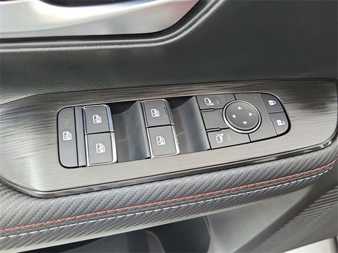 New 2026 Nissan Kicks SR w/ SR Premium Package image 36