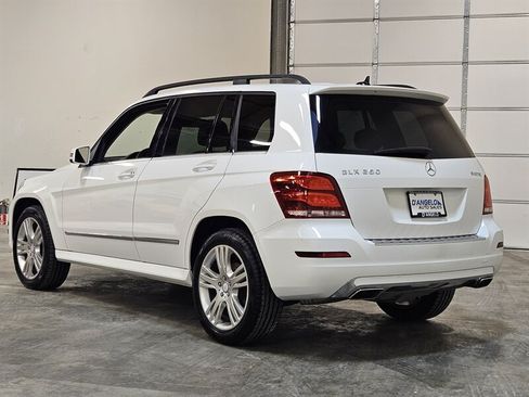 Used 2015 Mercedes-Benz GLK 250 BlueTEC 4MATIC image 5
