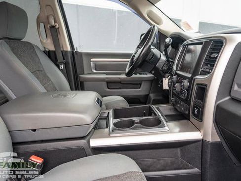 Used 2015 RAM 2500 Big Horn image 21