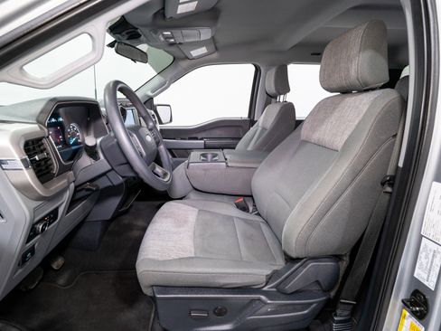 Used 2023 Ford F150 XLT w/ XTR Package image 16