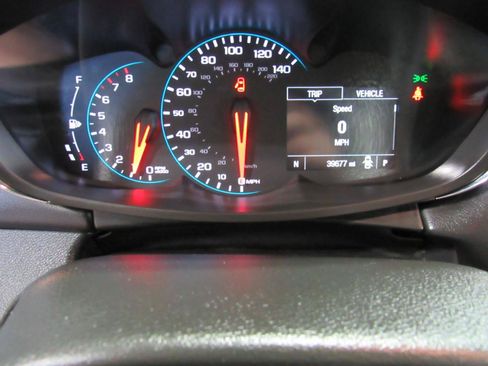 Used 2019 Chevrolet Trax LS FWD image 17