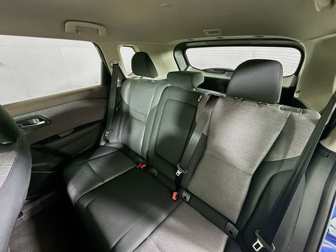 Certified 2023 Nissan Rogue SV image 24