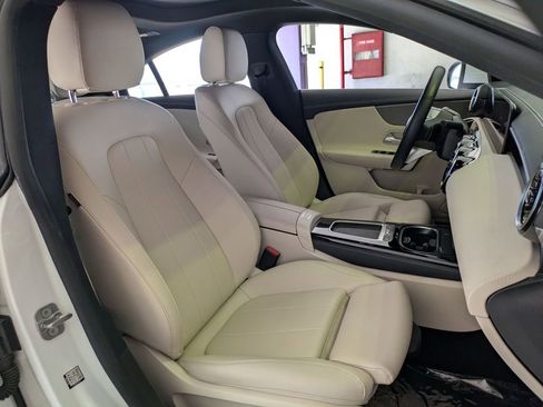 Used 2025 Mercedes-Benz CLA 250 image 28