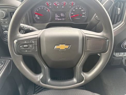 Used 2022 Chevrolet Silverado 1500 Custom image 21