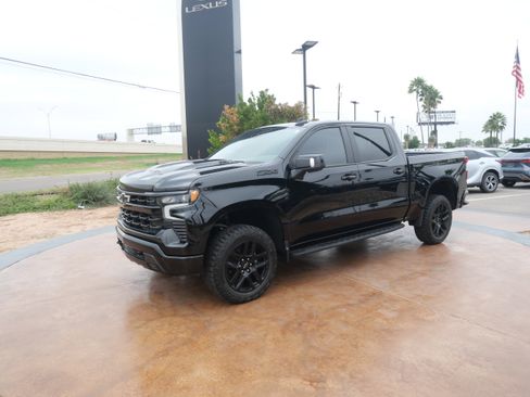 Used 2022 Chevrolet Silverado 1500 LT Trail Boss w/ LT Trail Boss Premium Package image 5